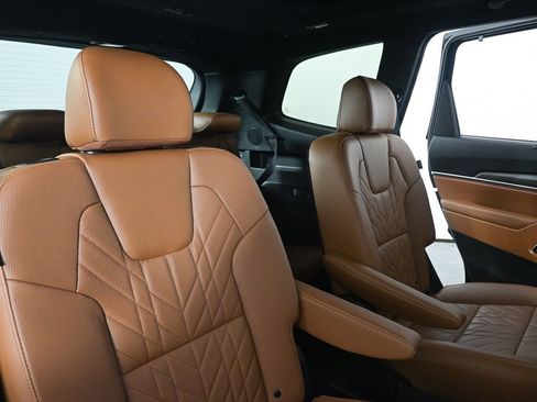 Used 2025 Kia Telluride SX X-Line image 20