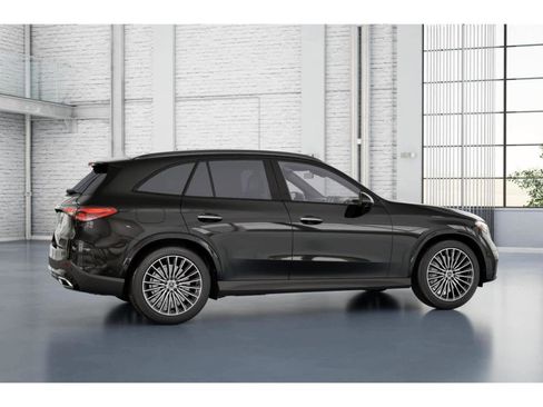 New 2026 Mercedes-Benz GLC 300 4MATIC image 16