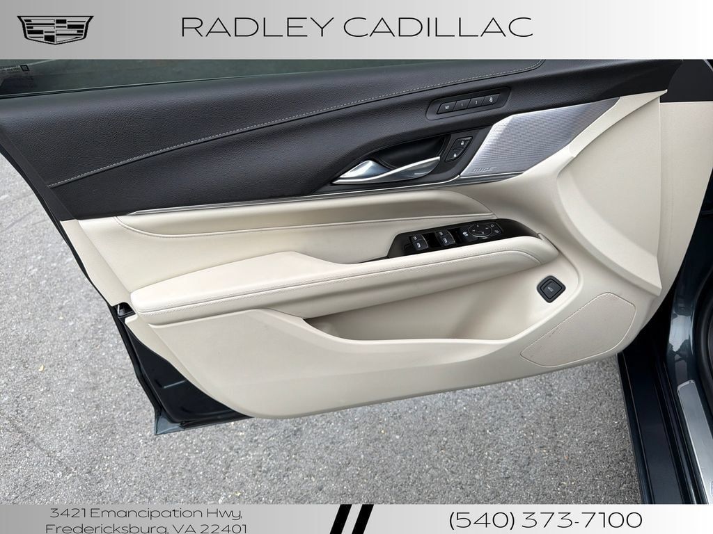 Used 2021 Cadillac CT4 Premium Luxury AWD/4WD image 4