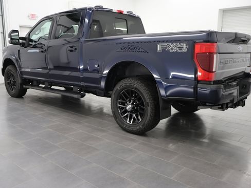 Used 2022 Ford F350 Lariat w/ Black Appearance Package AWD/4WD image 6