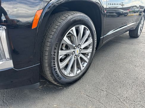 Certified 2023 Chevrolet Traverse Premier AWD/4WD image 9