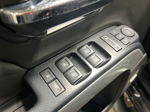 Used 2019 Chevrolet Silverado 2500 LTZ w/ Duramax Plus Package AWD/4WD image 25