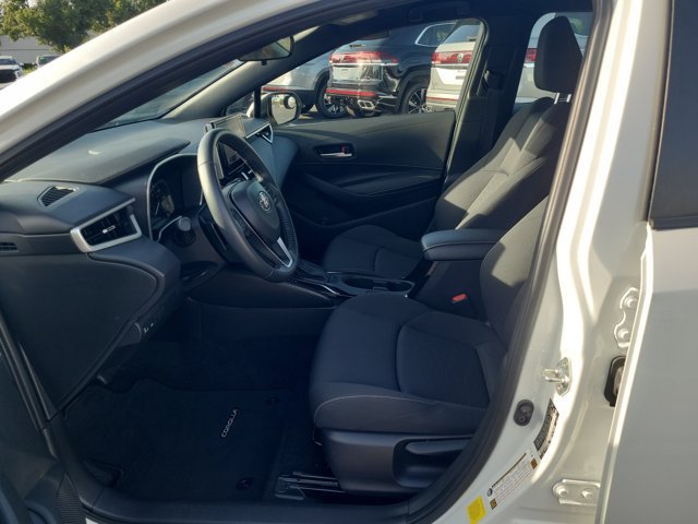 Used 2025 Toyota Corolla SE FWD image 14