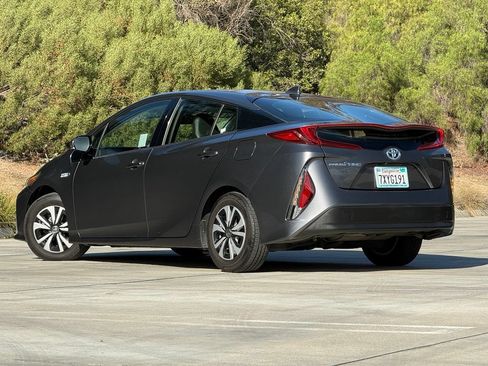 Used 2019 Lexus RX 350 FWD image 2
