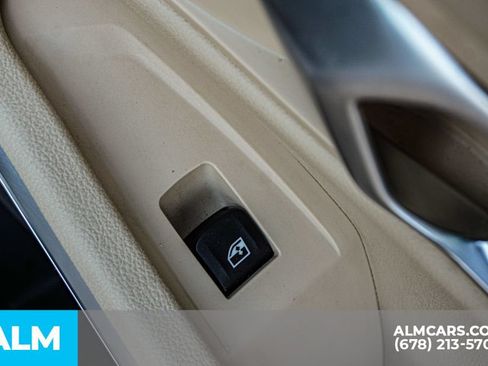 Used 2025 BMW 330i Sedan RWD image 59