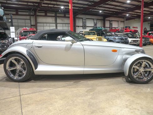 Used 2001 Plymouth Prowler RWD image 25