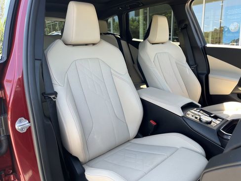 Certified 2025 BMW X3 xDrive30 w/ Premium Package AWD/4WD image 35
