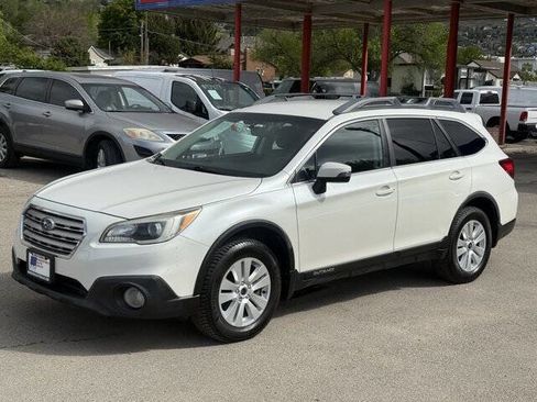 Used 2016 Subaru Outback 2.5i Premium AWD/4WD image 8