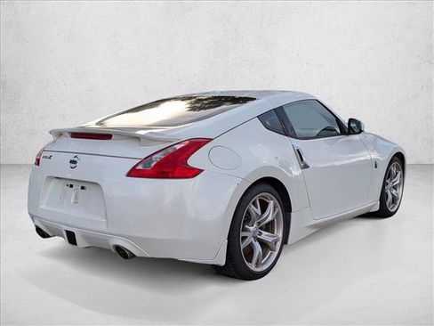 Used 2012 Nissan 370Z Touring w/ Sport Pkg RWD image 6