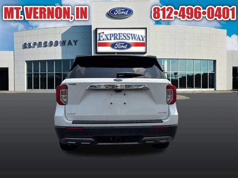 Used 2021 Ford Explorer XLT w/ Equipment Group 202A AWD/4WD image 5