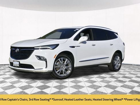 Used 2024 Buick Enclave Essence w/ Experience Buick Package image 2