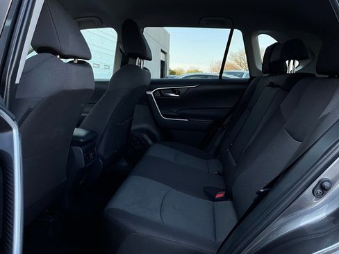 Used 2025 Toyota RAV4 XLE image 12