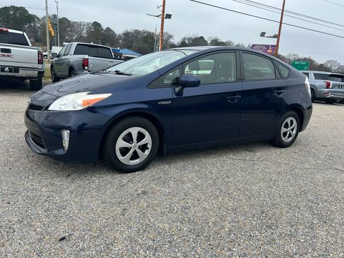 Used 2013 Toyota Prius Four image 13