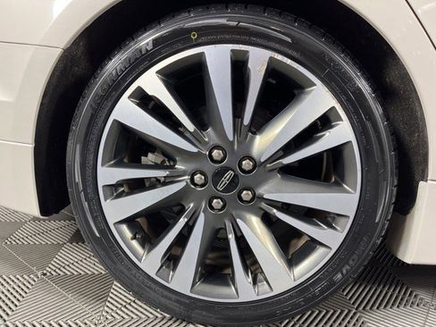 Used 2020 Lincoln MKZ Reserve w/ Elements Package image 12