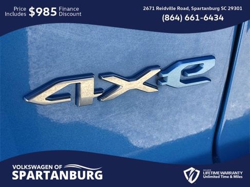 Used 2022 Jeep Wrangler Unlimited Sahara w/ Cold Weather Group image 8