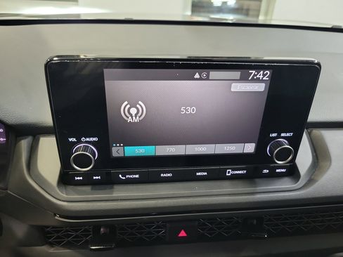 Used 2024 Honda Accord LX image 25