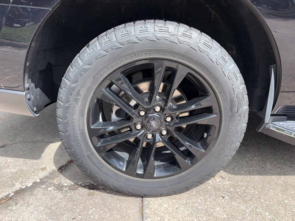 Used 2023 Ford Expedition XLT RWD image 42