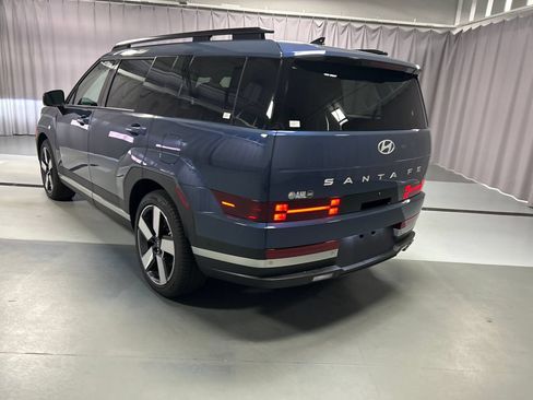 Used 2026 Hyundai Santa Fe Limited AWD/4WD image 5