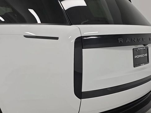Used 2023 Land Rover Range Rover SE AWD/4WD image 29