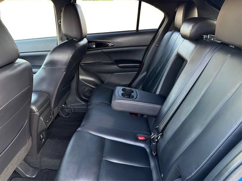 Used 2022 Mitsubishi Eclipse Cross SE FWD image 11
