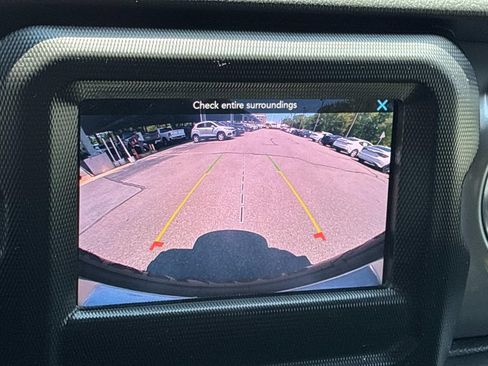 Used 2021 Jeep Wrangler Unlimited Sahara w/ Cold Weather Group AWD/4WD image 37