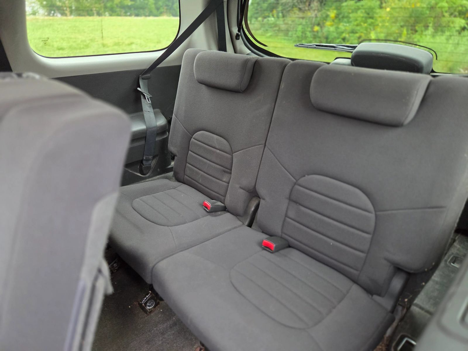 Used 2009 Nissan Pathfinder S AWD/4WD image 9