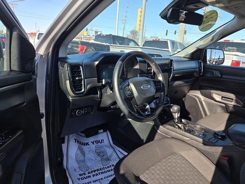 Used 2024 Ford Ranger XLT image 2