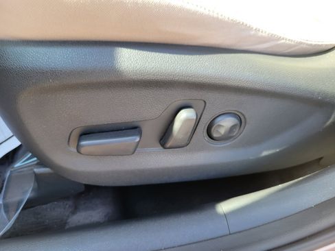 Used 2017 Hyundai Tucson Sport FWD image 17