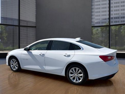 Used 2024 Chevrolet Malibu LT FWD image 14