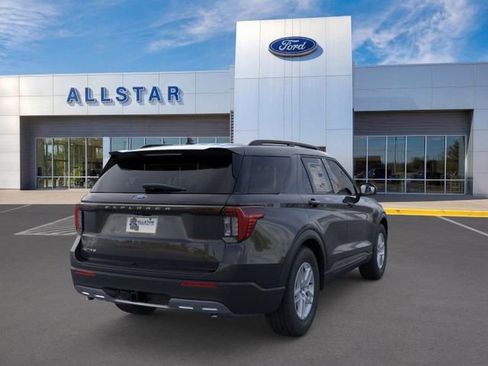 New 2026 Ford Explorer Active RWD image 8