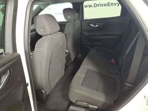 Used 2021 Chevrolet Blazer LT FWD image 9