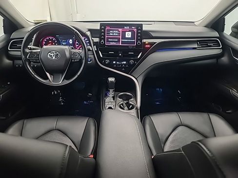 Used 2022 Toyota Camry XSE FWD image 21