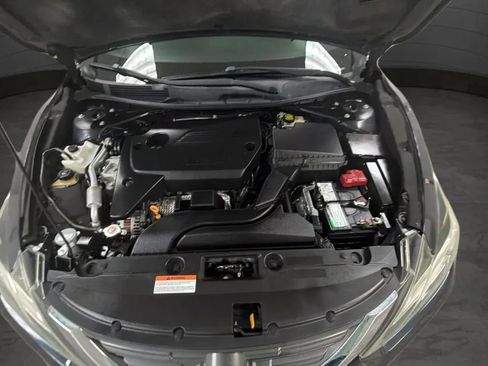 Used 2016 Nissan Altima 2.5 SV FWD image 23