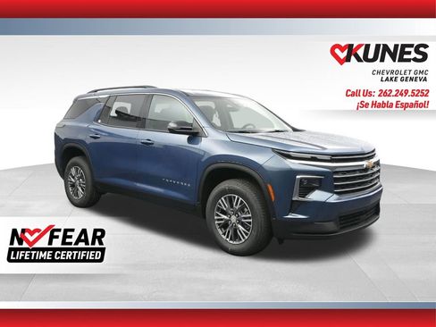 New 2026 Chevrolet Traverse LT w/ LPO, Floor Liner Package image 1
