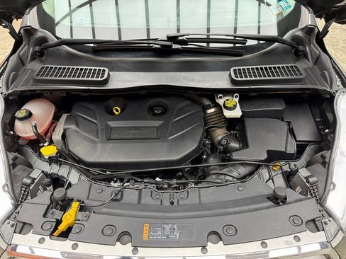 Used 2019 Ford Escape Titanium image 26