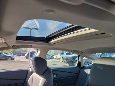 Certified 2023 Honda Accord Touring image 31