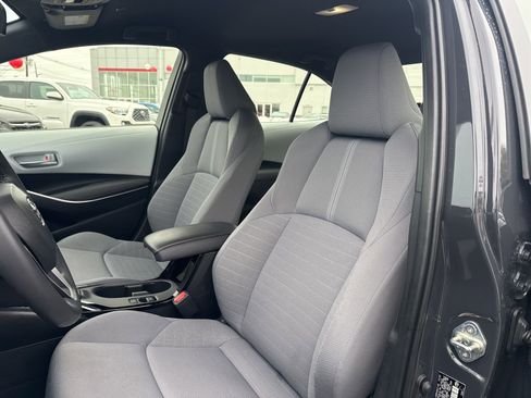 Used 2024 Toyota Corolla SE image 12