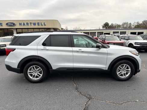 New 2026 Ford Explorer Active w/ Active Comfort Package image 24