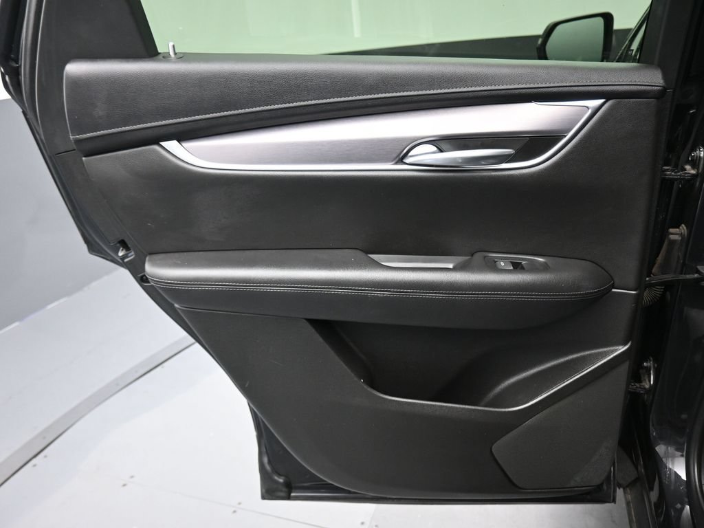 Used 2020 Cadillac XT5 Luxury FWD image 29