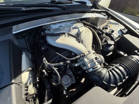 Used 2011 Cadillac CTS Premium RWD image 32