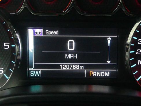 Used 2015 Chevrolet Silverado 1500 LTZ Z71 w/ Midnight Edition image 32