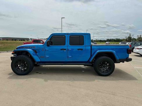 Used 2021 Jeep Gladiator Mojave AWD/4WD image 6