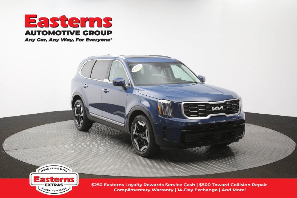 Used 2025 Kia Telluride S FWD image 53