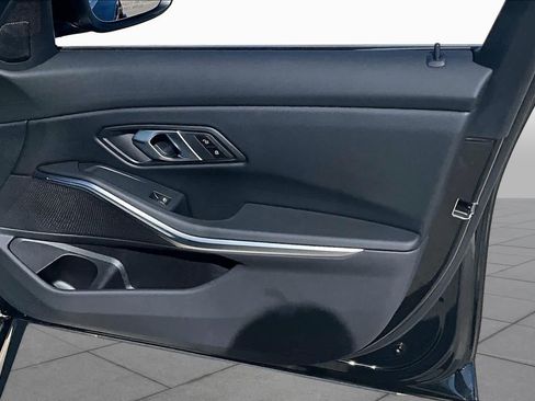 Used 2025 BMW 330i Sedan RWD image 25