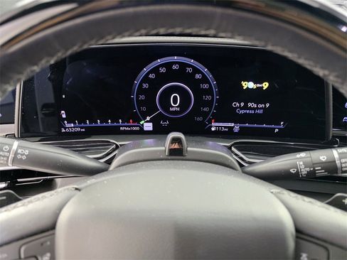 Used 2023 Cadillac Escalade Sport w/ Touring Package image 22