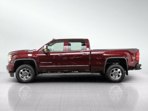 Used 2017 GMC Sierra 3500 Denali w/ Duramax Plus Package AWD/4WD image 2