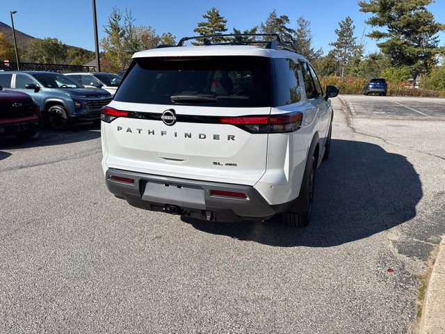 New 2026 Nissan Pathfinder SL AWD/4WD image 24