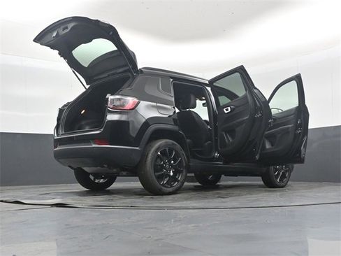 New 2026 Jeep Compass Latitude image 52