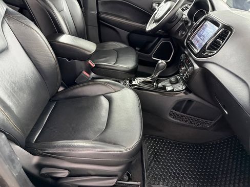 Used 2018 Jeep Compass Limited w/ Navigation Group image 25