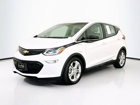 Used 2018 Chevrolet Bolt LT FWD image 3